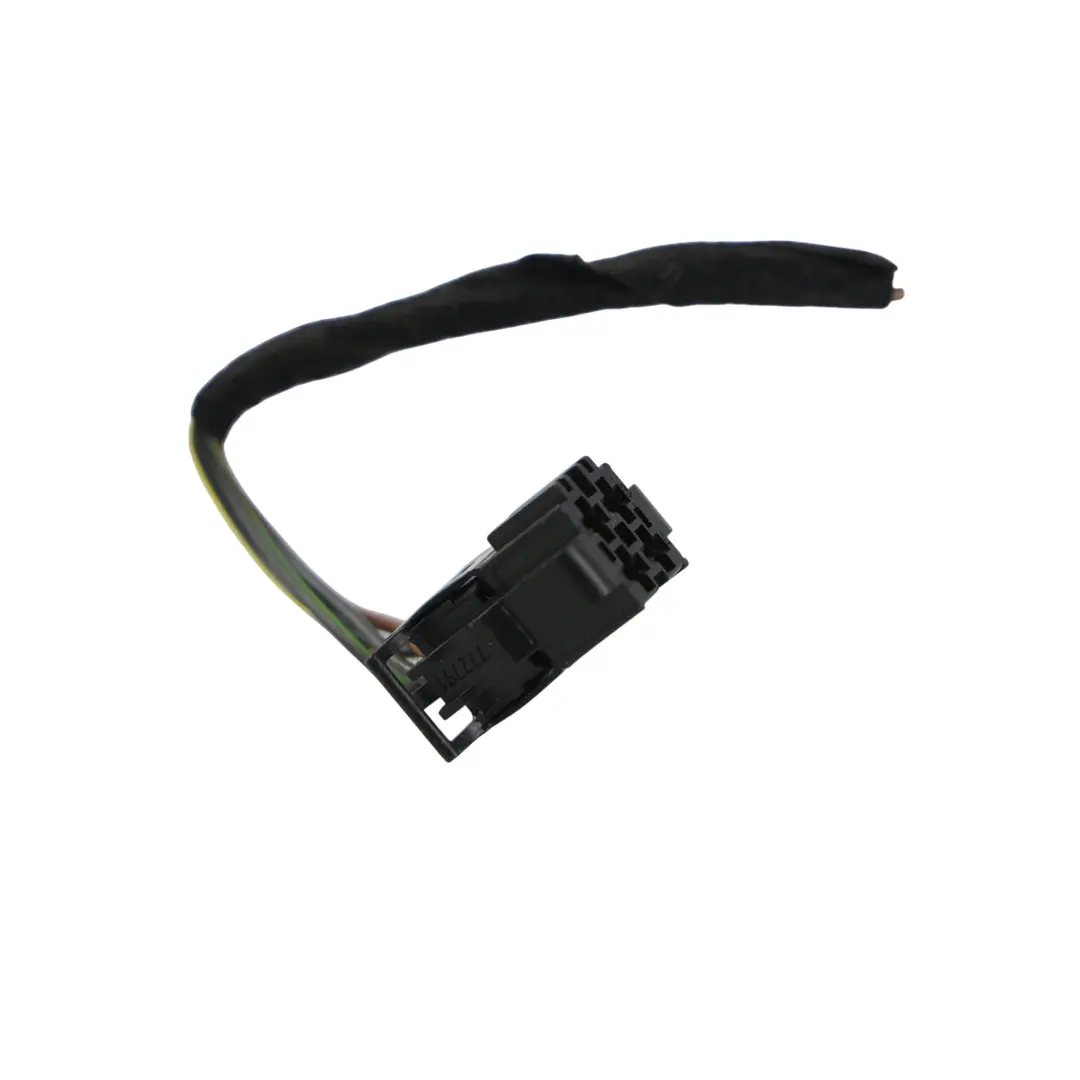 Audi Q3 8U Rear Tail Light Lamp Wiring Harness Cable Plug Right O/S - SKU 8U0945094H-1 - Part number 8U0945094H