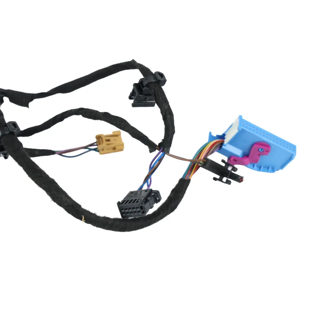 Audi Q3 8U Arnés Cableado Puerta Delantero Derecho - SKU 8U0971035L - Número de pieza 8U0971035L