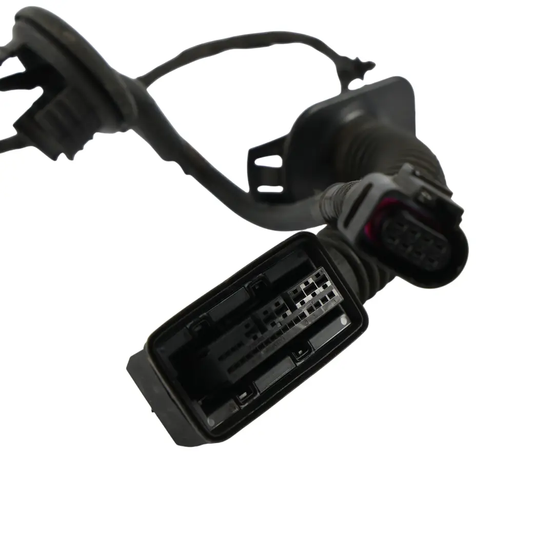 Cablaggio Porta Posteriore Sinistro Destro per Audi Q3 8U con numero di parte 8U0971687J Audi Q3 8U Cablaggio Porta Posteriore Sinistro Destro - SKU 8U0971687J - Numero di parte 8U0971687J