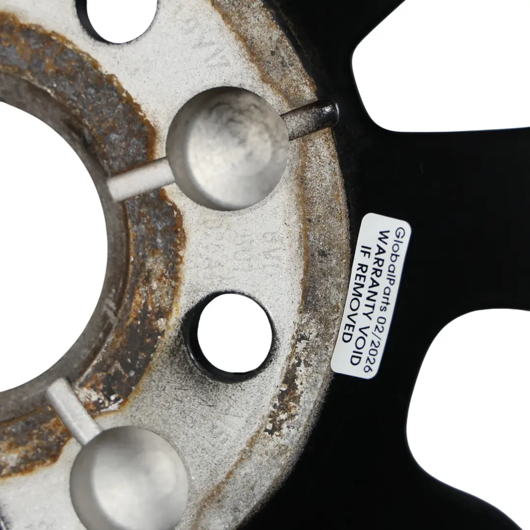 Jante En Alliage Noir 19" 8J ET:49 À Double Étoile pour Audi A3 8V à propos du numéro de pièce 8V0601025AB Audi A3 8V Jante En Alliage Noir 19" 8J ET:49 À Double Étoile - SKU 8V0601025AB-2 - Numéro de pièce 8V0601025AB