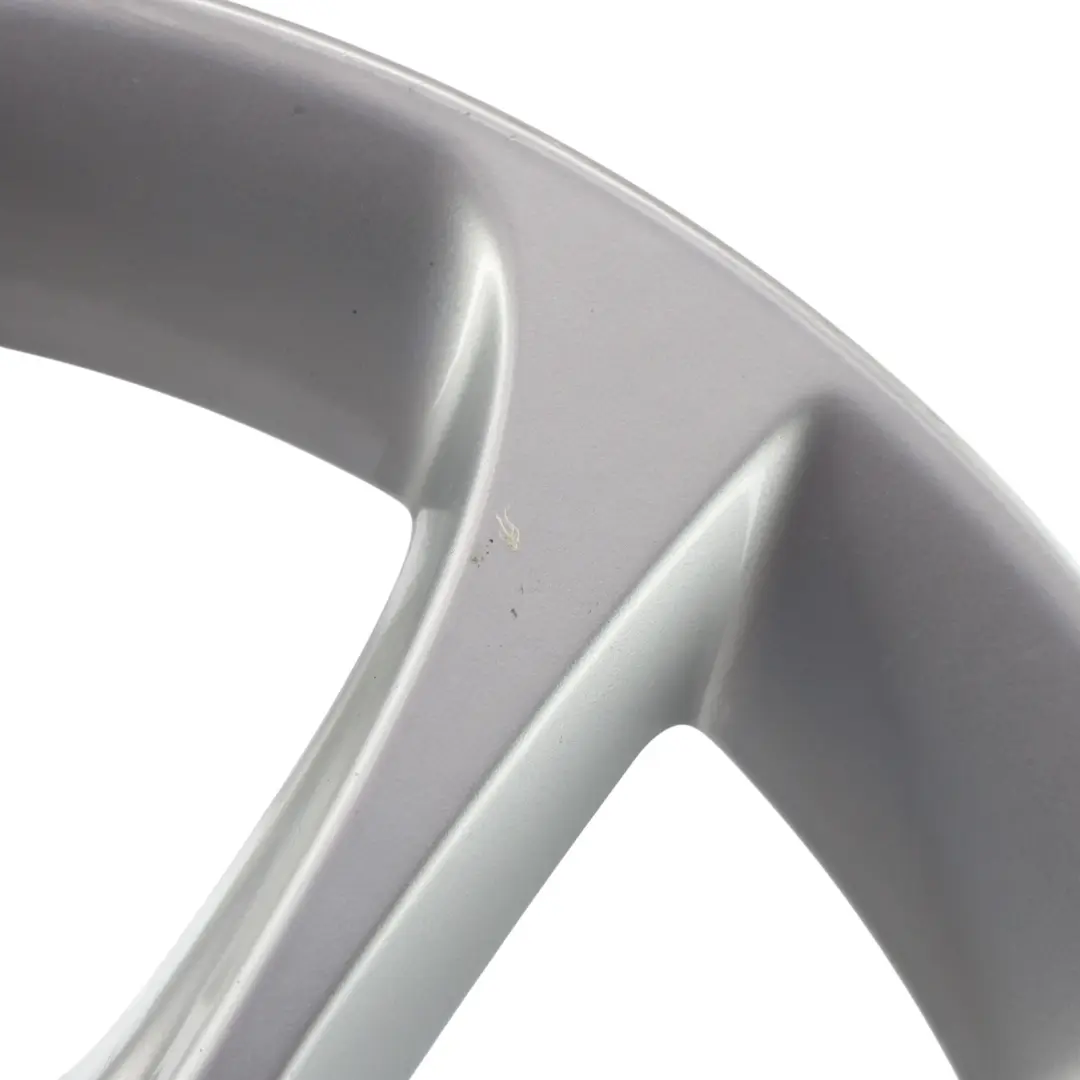 Argento Cerchio in lega 16" 6.5J ET46 per Audi A3 8V con numero di parte 8V0601025BM Audi A3 8V Argento Cerchio in lega 16" 6.5J ET46 - SKU 8V0601025BM-1 - Numero di parte 8V0601025BM