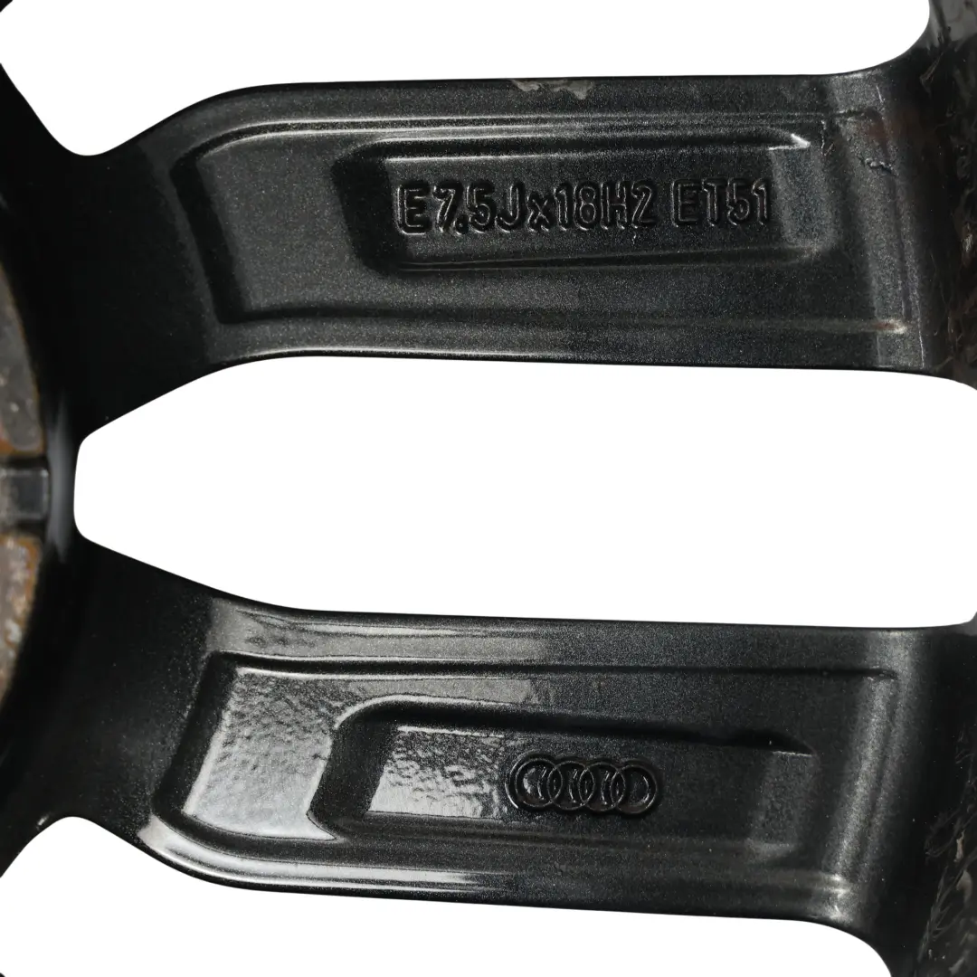 Jante Alliage 18" ET:51 7,5J pour Audi A3 8V à propos du numéro de pièce 8V0601025M Audi A3 8V Jante Alliage 18" ET:51 7,5J - SKU 8V0601025M-1 - Numéro de pièce 8V0601025M
