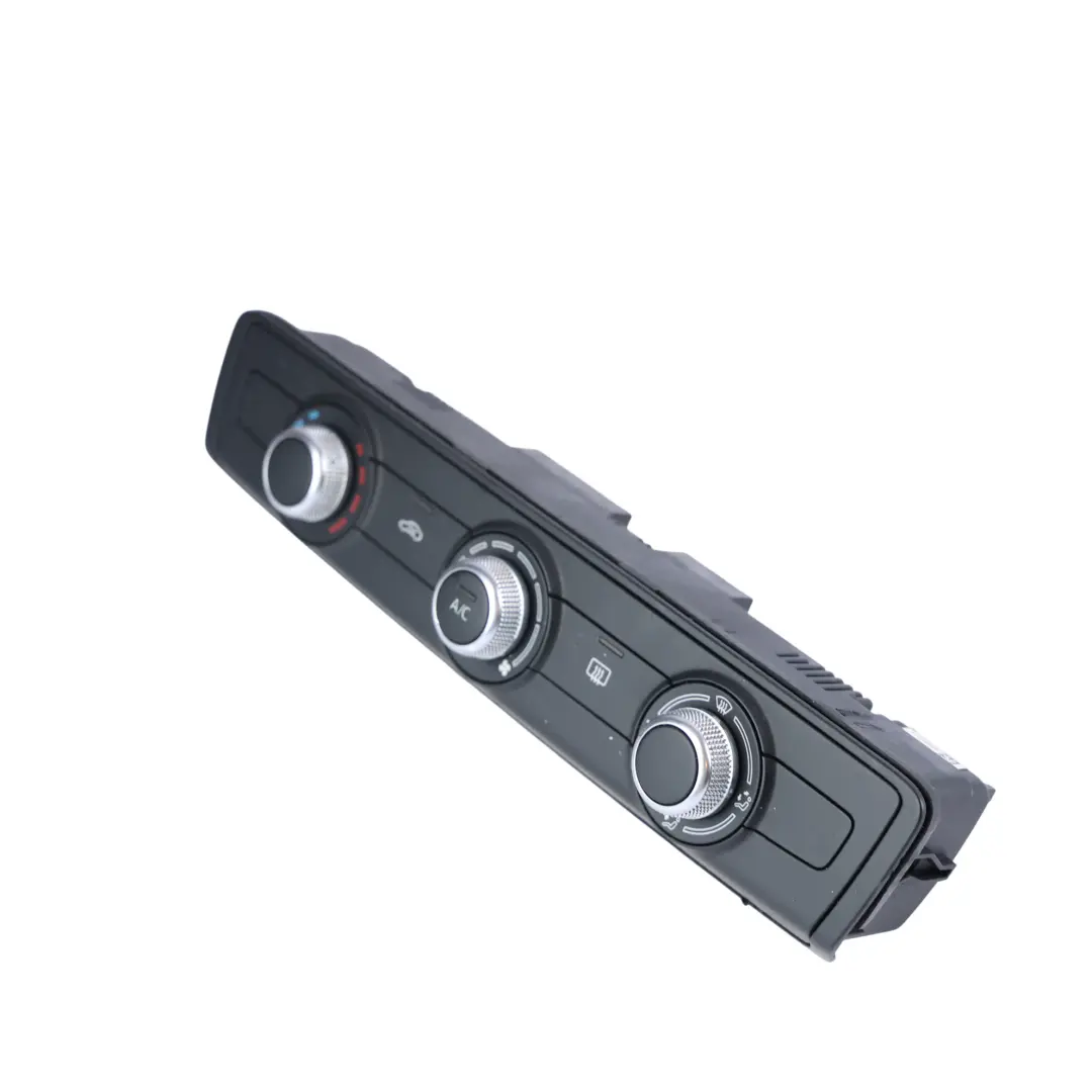 A/C Clima Climatizzatore Riscaldatore Pannello Controllo per Audi A3 8V con numero di parte 8V0820047B Audi A3 8V A/C Clima Climatizzatore Riscaldatore Pannello Controllo - SKU 8V0820047B - Numero di parte 8V0820047B
