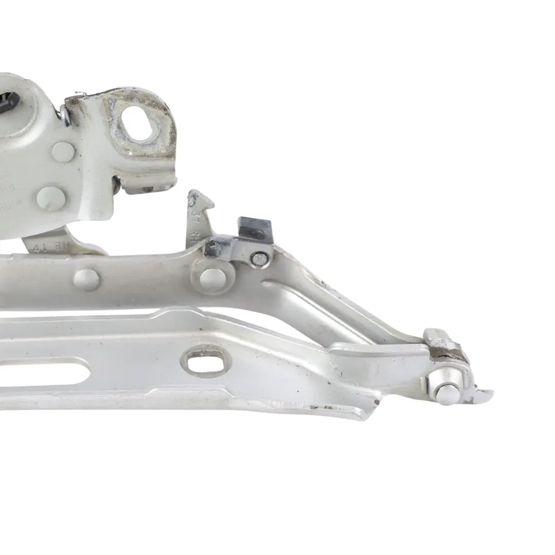 Audi A3 8V Cerniera Cofano Anteriore Destro Ice Silver - X7W - SKU 8V0823302F-ICS - Numero di parte 8V0823302F