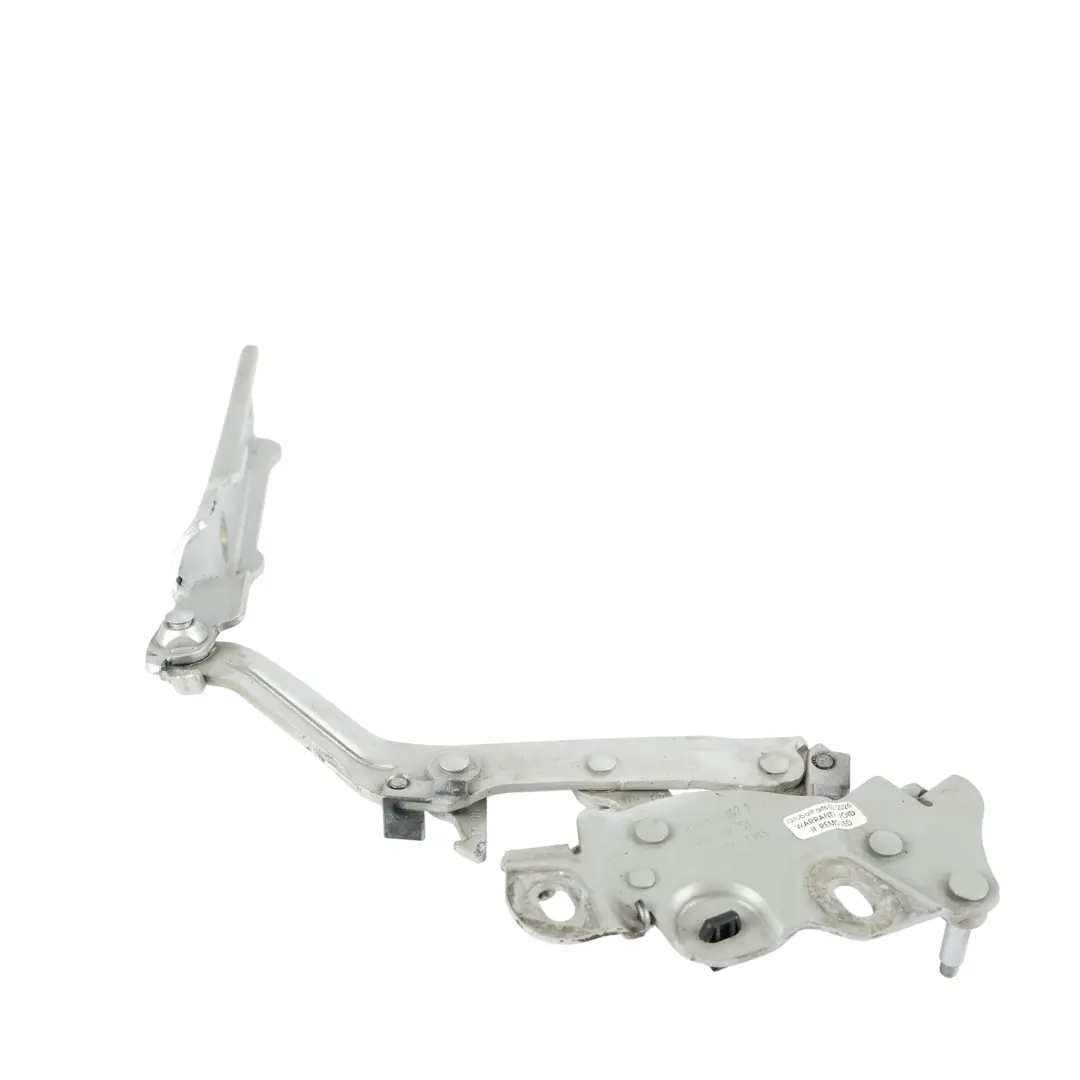 Cerniera Cofano Anteriore Destro Ice Silver - X7W per Audi A3 8V con numero di parte 8V0823302F Audi A3 8V Cerniera Cofano Anteriore Destro Ice Silver - X7W - SKU 8V0823302F-ICS - Numero di parte 8V0823302F