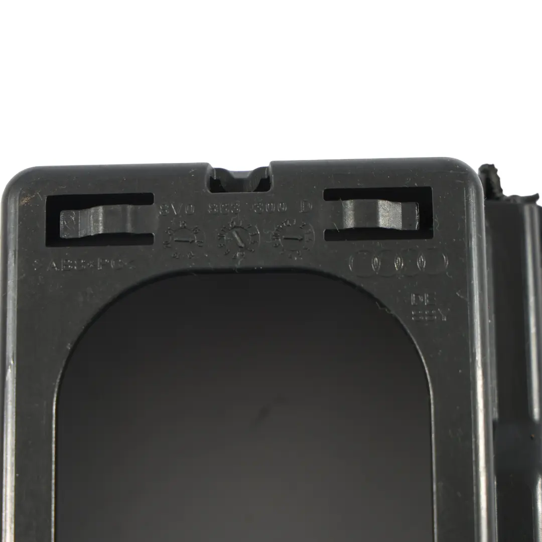 Support Compartiment Rangement Console Centrale pour Audi A3 S3 RS3 8V à propos du numéro de pièce 8V0863300D Audi A3 S3 RS3 8V Support Compartiment Rangement Console Centrale - SKU 8V0863300D-1 - Numéro de pièce 8V0863300D