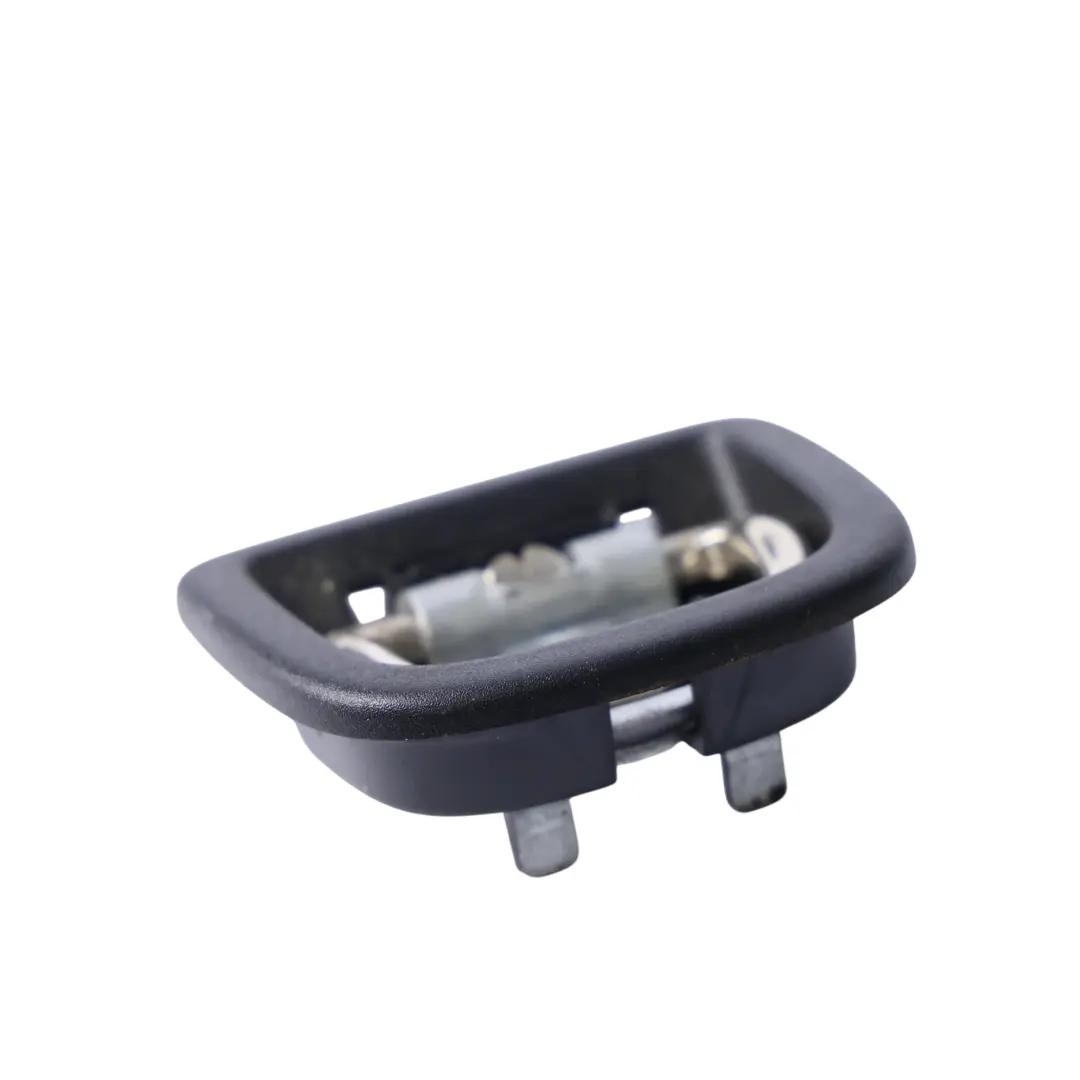 Volkswagen GOLF 5G Ancoraggio Interno Bagagliaio Occhiello Fissaggio - SKU 8V0863503B - Numero di parte 8V0863503B