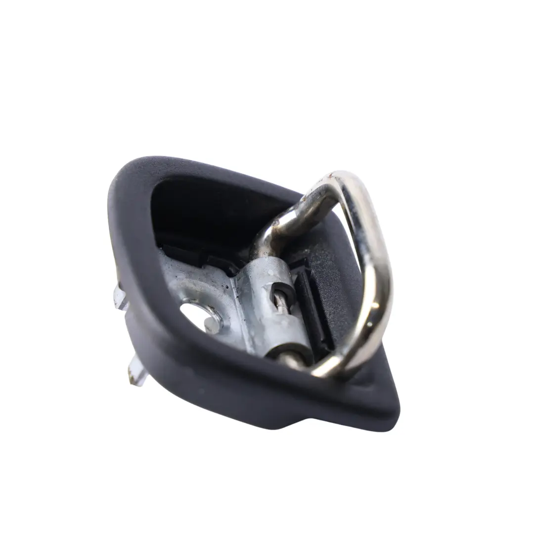 5G Ancoraggio Interno Bagagliaio Occhiello Fissaggio per Volkswagen GOLF con numero di parte 8V0863503B Volkswagen GOLF 5G Ancoraggio Interno Bagagliaio Occhiello Fissaggio - SKU 8V0863503B - Numero di parte 8V0863503B