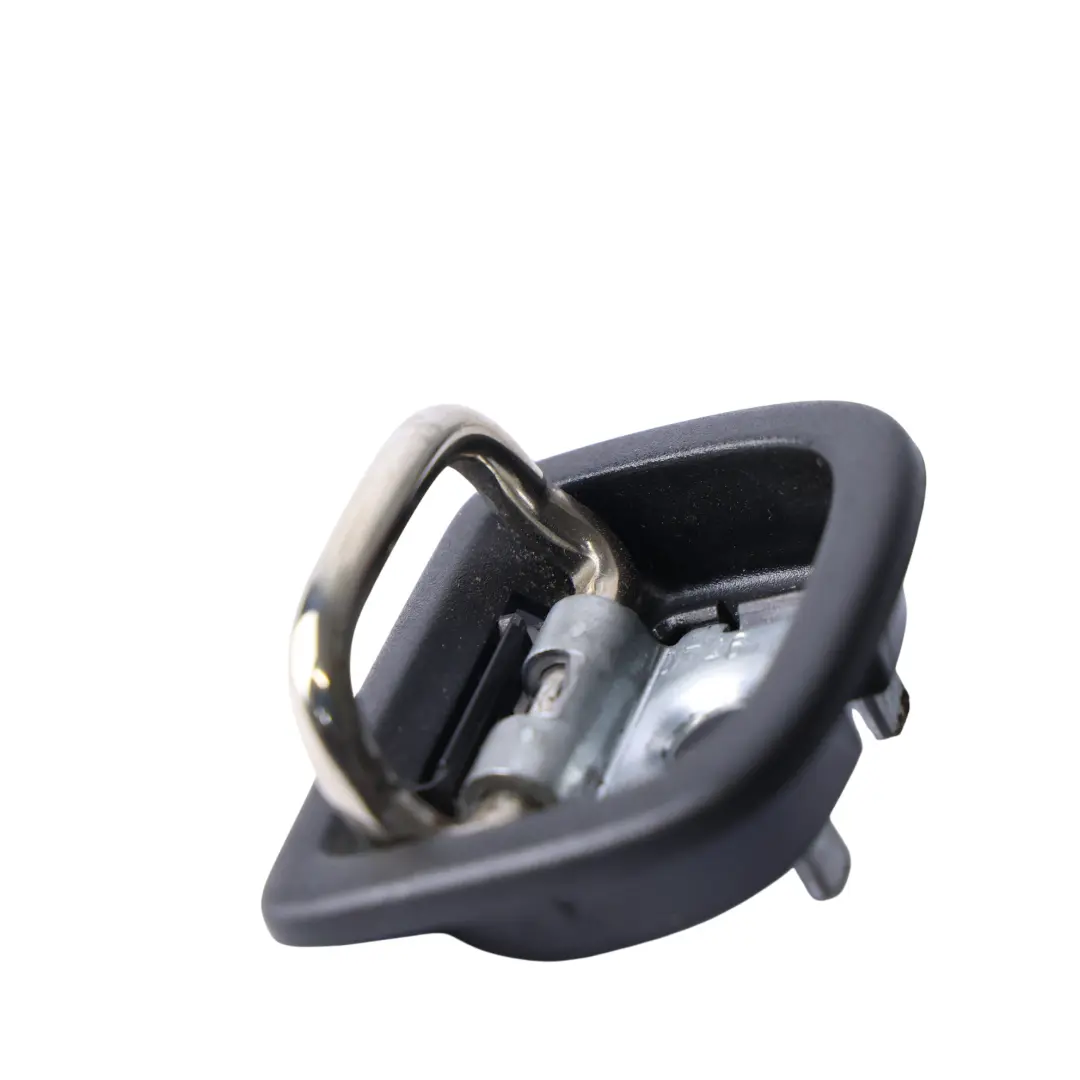 5G Ancoraggio Interno Bagagliaio Occhiello Fissaggio per Volkswagen GOLF con numero di parte 8V0863503B Volkswagen GOLF 5G Ancoraggio Interno Bagagliaio Occhiello Fissaggio - SKU 8V0863503B - Numero di parte 8V0863503B