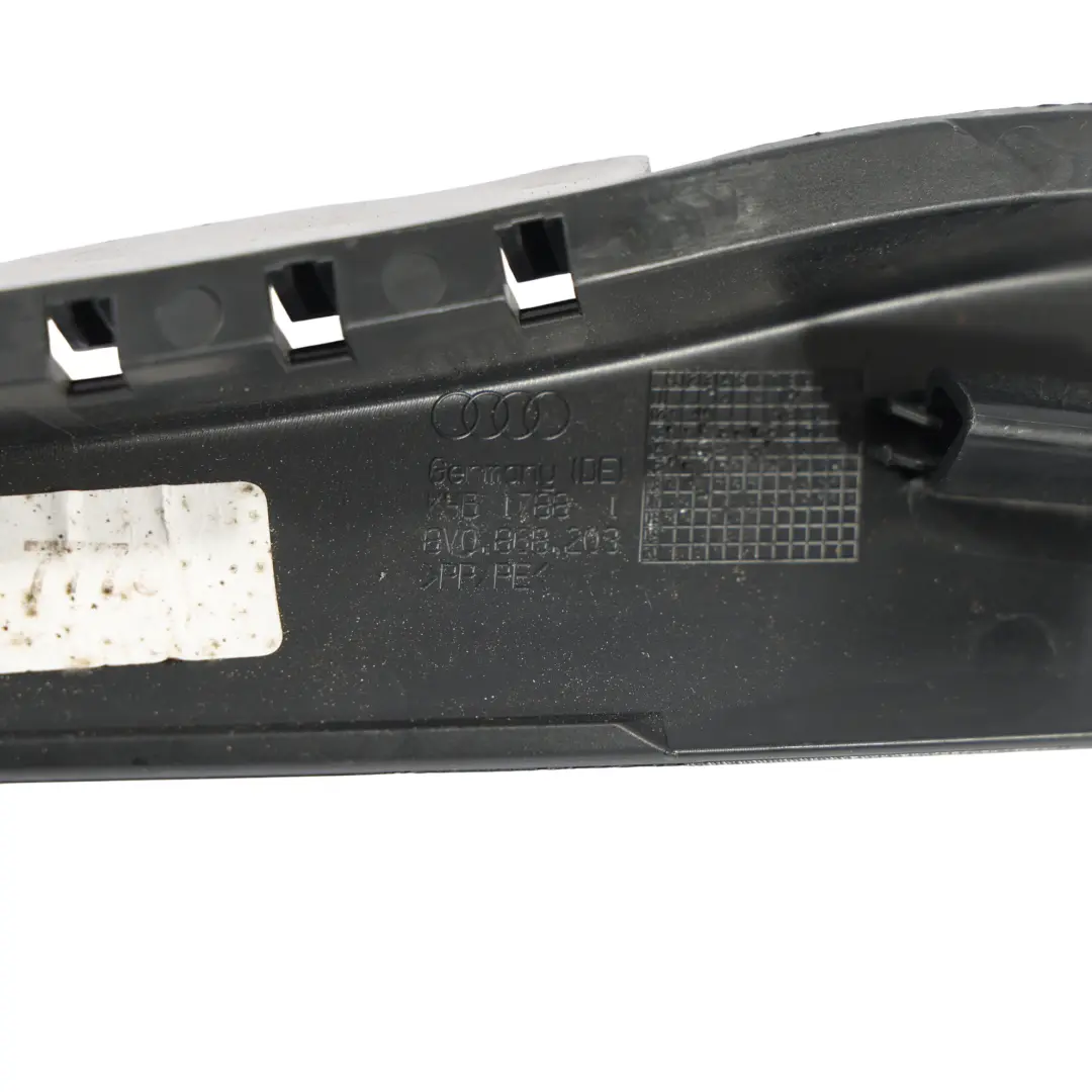 Pillar A Trim Cover Panel Negro Centro Izquierdo para Audi A3 8V con número de pieza 8V0868203 Audi A3 8V Pillar A Trim Cover Panel Negro Centro Izquierdo - SKU 8V0868203 - Número de pieza 8V0868203