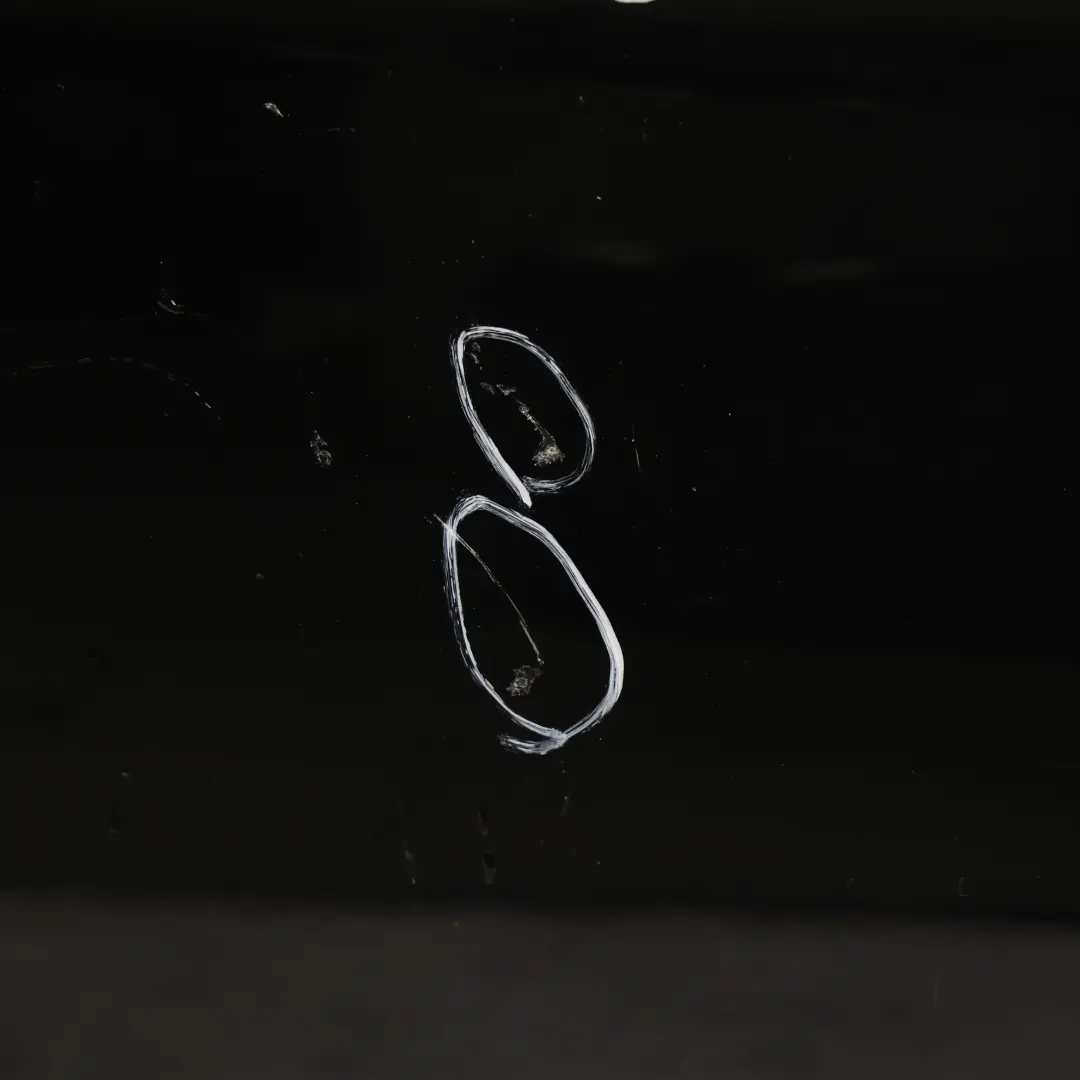 Puerta Delantera Derecha 3-Puerta Variante Brilliant Black Negro Y9B para Audi A3 8V con número de pieza 8V3831052C Audi A3 8V Puerta Delantera Derecha 3-Puerta Variante Brilliant Black Negro Y9B - SKU 8V3831052C-BBL - Número de pieza 8V3831052C