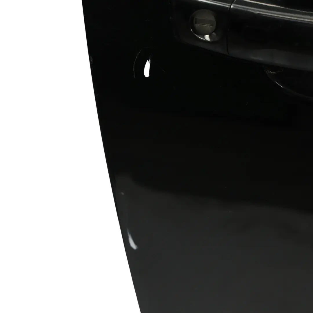 Droite 3-Portes Variante Brilliant Noir Métallisé - Y9B pour Audi A3 8V Porte Avant à propos du numéro de pièce 8V3831052C Audi A3 8V Porte Avant Droite 3-Portes Variante Brilliant Noir Métallisé - Y9B - SKU 8V3831052C-BBL - Numéro de pièce 8V3831052C