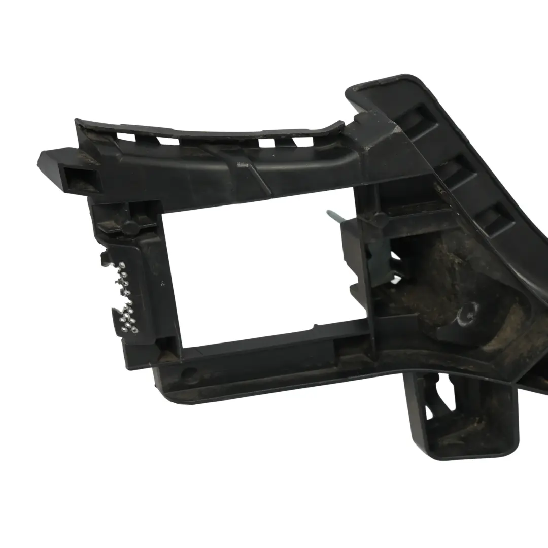 Soporte Montaje Parachoques Trasero Central para Audi S3 8V con número de pieza 8V4807385B Audi S3 8V Soporte Montaje Parachoques Trasero Central - SKU 8V4807385B - Número de pieza 8V4807385B