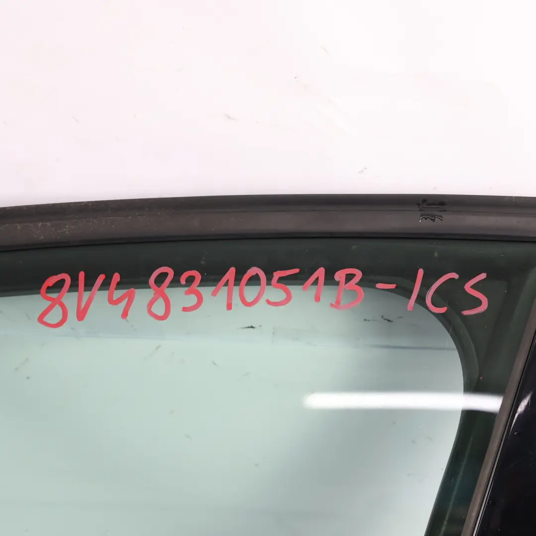 Audi A3 8V Sportback Porte Avant Gauche Ice Silver Argent Métallisé - X7W - SKU 8V4831051B-ICS - Numéro de pièce 8V4831051B