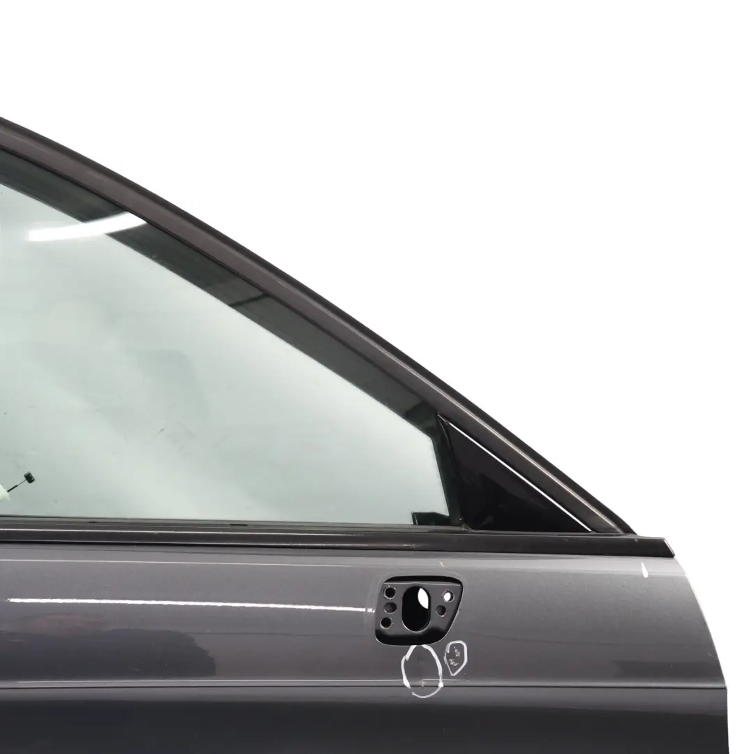 Sportback Door Front Right O/S Daytona Grey Pearl Effect - Z7S to Audi A3 8V with Part number 8V4831052E Audi A3 8V Sportback Door Front Right O/S Daytona Grey Pearl Effect - Z7S - SKU 8V4831052E-DGR - Part number 8V4831052E