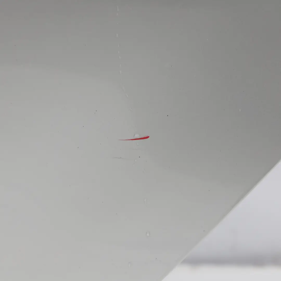 Sportback Puerta Trasera Izquierda Ice Silver Metallic Plata - X7W para Audi A3 8V con número de pieza 8V4833051A Audi A3 8V Sportback Puerta Trasera Izquierda Ice Silver Metallic Plata - X7W - SKU 8V4833051A-ICS - Número de pieza 8V4833051A