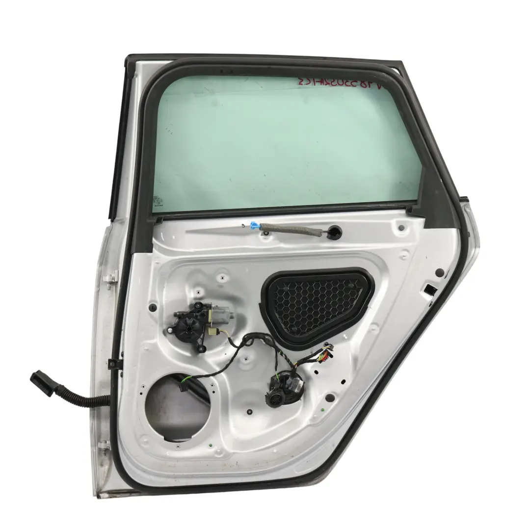 Audi A3 8V Sportback Porta Posteriore Destra Ice Silver Metallizzato - X7W - SKU 8V4833052A-ICS - Numero di parte 8V4833052A