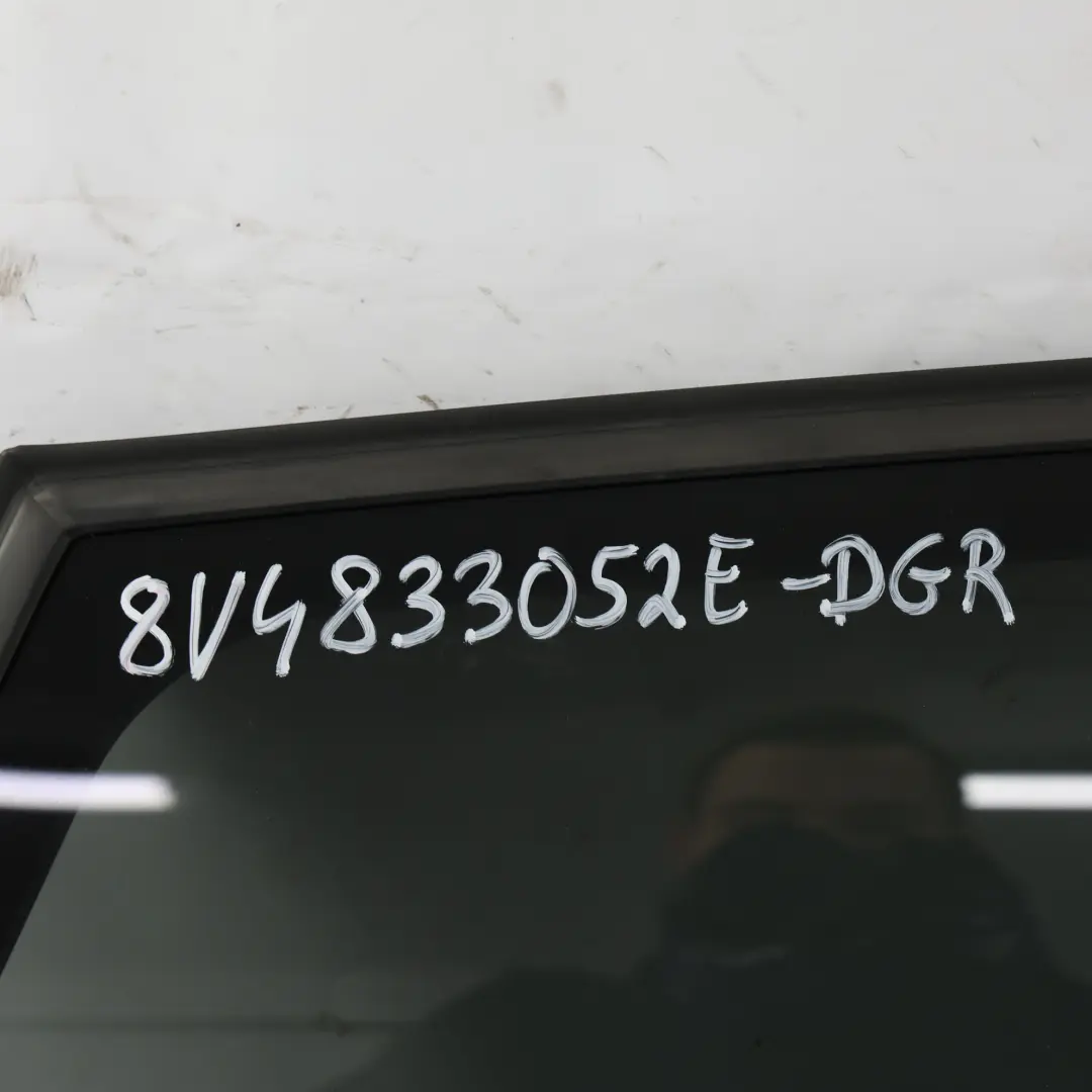 Sportback Porta Posteriore Destra Daytona Grey Grigio Perla - Z7S per Audi A3 8V con numero di parte 8V4833052E Audi A3 8V Sportback Porta Posteriore Destra Daytona Grey Grigio Perla - Z7S - SKU 8V4833052E-DGR - Numero di parte 8V4833052E