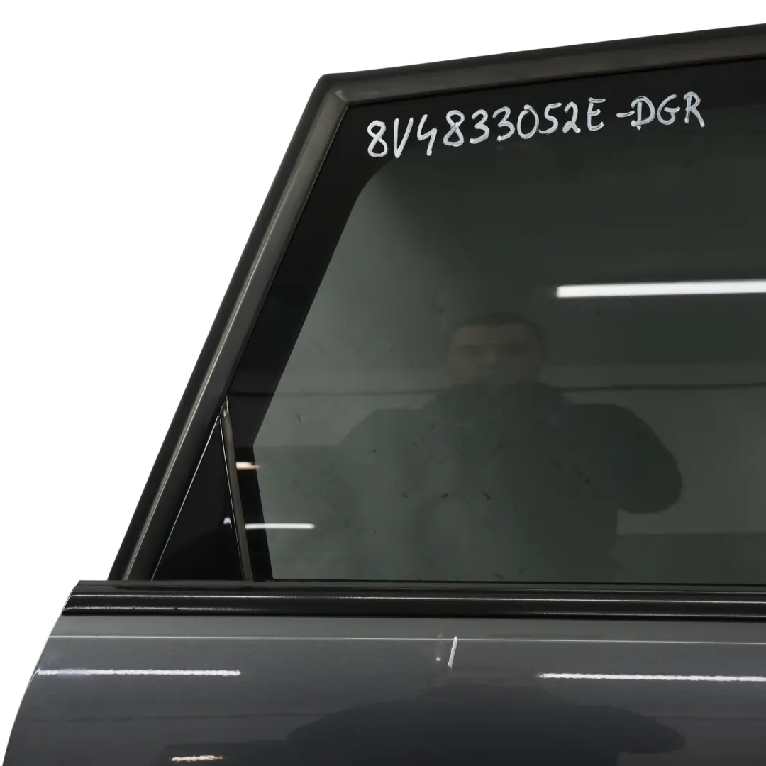 Audi A3 8V Sportback Hinten Rechts Tür Daytona Grau Perleffekt - Z7S - SKU 8V4833052E-DGR - Teilenummer 8V4833052E