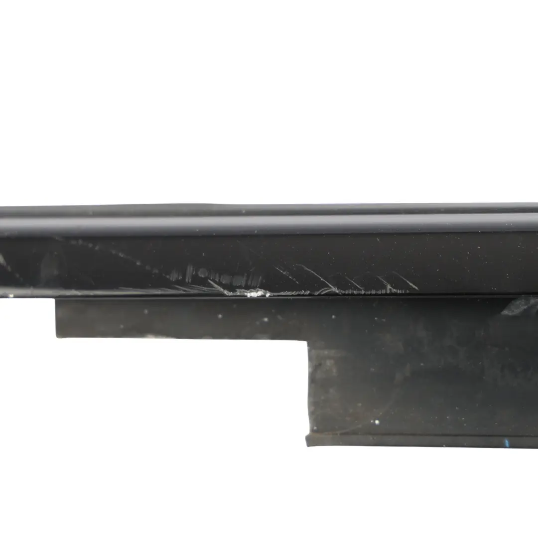 Front Window Seal Right O/S Door Trim Strip Gasket to Audi RS3 8V A3 8V with Part number 8V4853284A Audi RS3 8V A3 8V Front Window Seal Right O/S Door Trim Strip Gasket - SKU 8V4853284A - Part number 8V4853284A