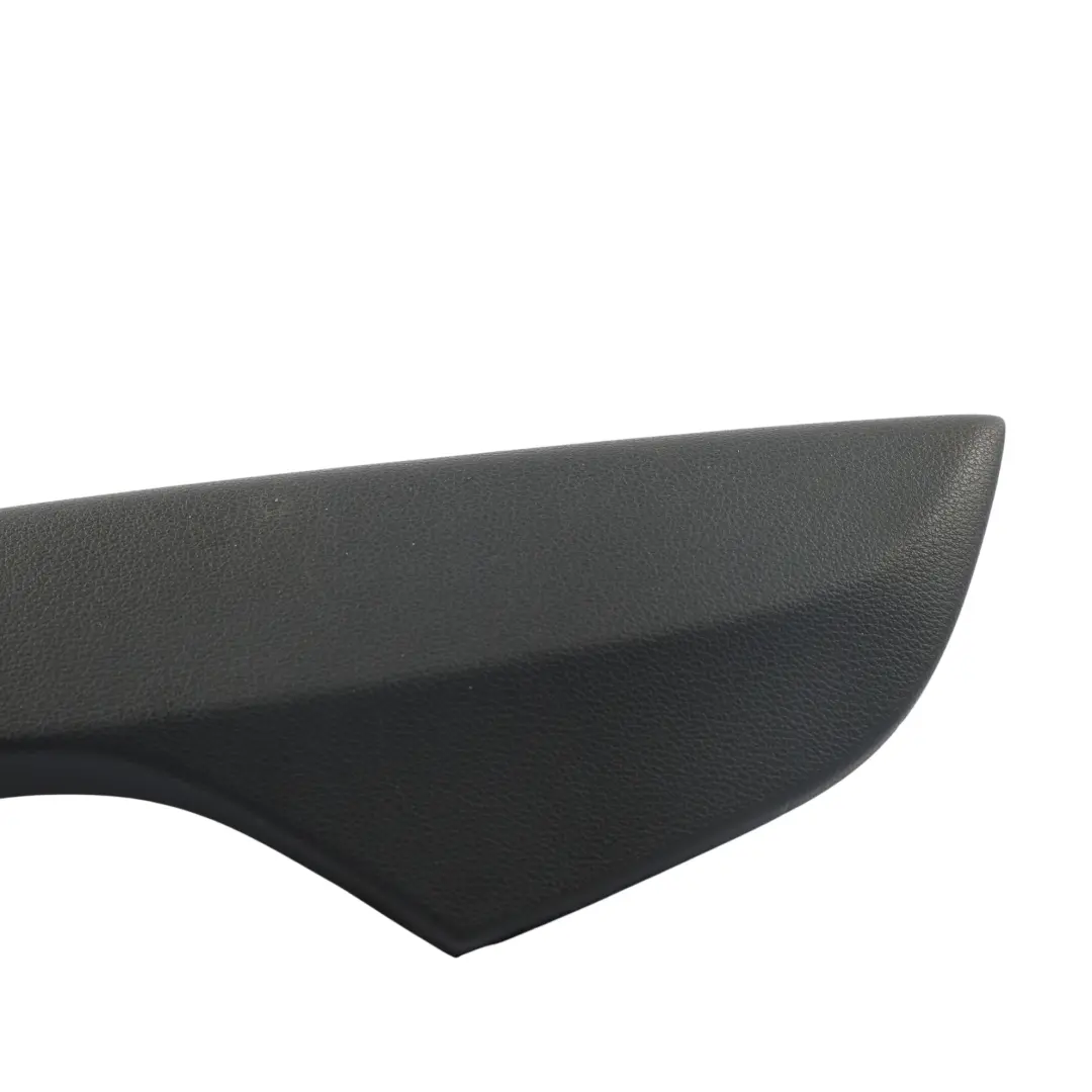 Audi A3 8V Panel Reposabrazos Puerta Delantera Derecha Negro - SKU 8V4867174D-1 - Número de pieza 8V4867174D