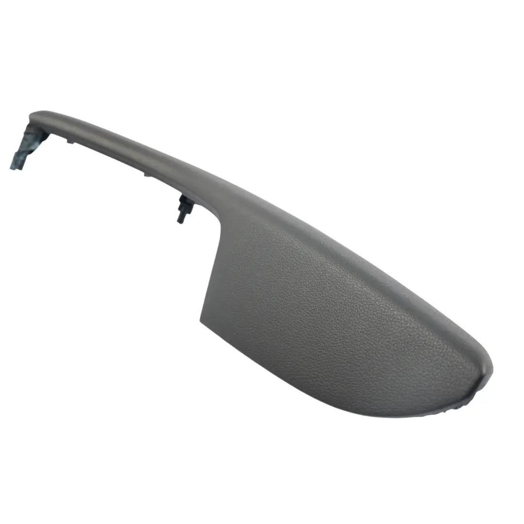 Türgriff Armlehne Abdeckung Hinten Links Schwarz für Audi A3 8V mit Teilenummer 8V4867373D Audi A3 8V Türgriff Armlehne Abdeckung Hinten Links Schwarz - SKU 8V4867373D - Teilenummer 8V4867373D