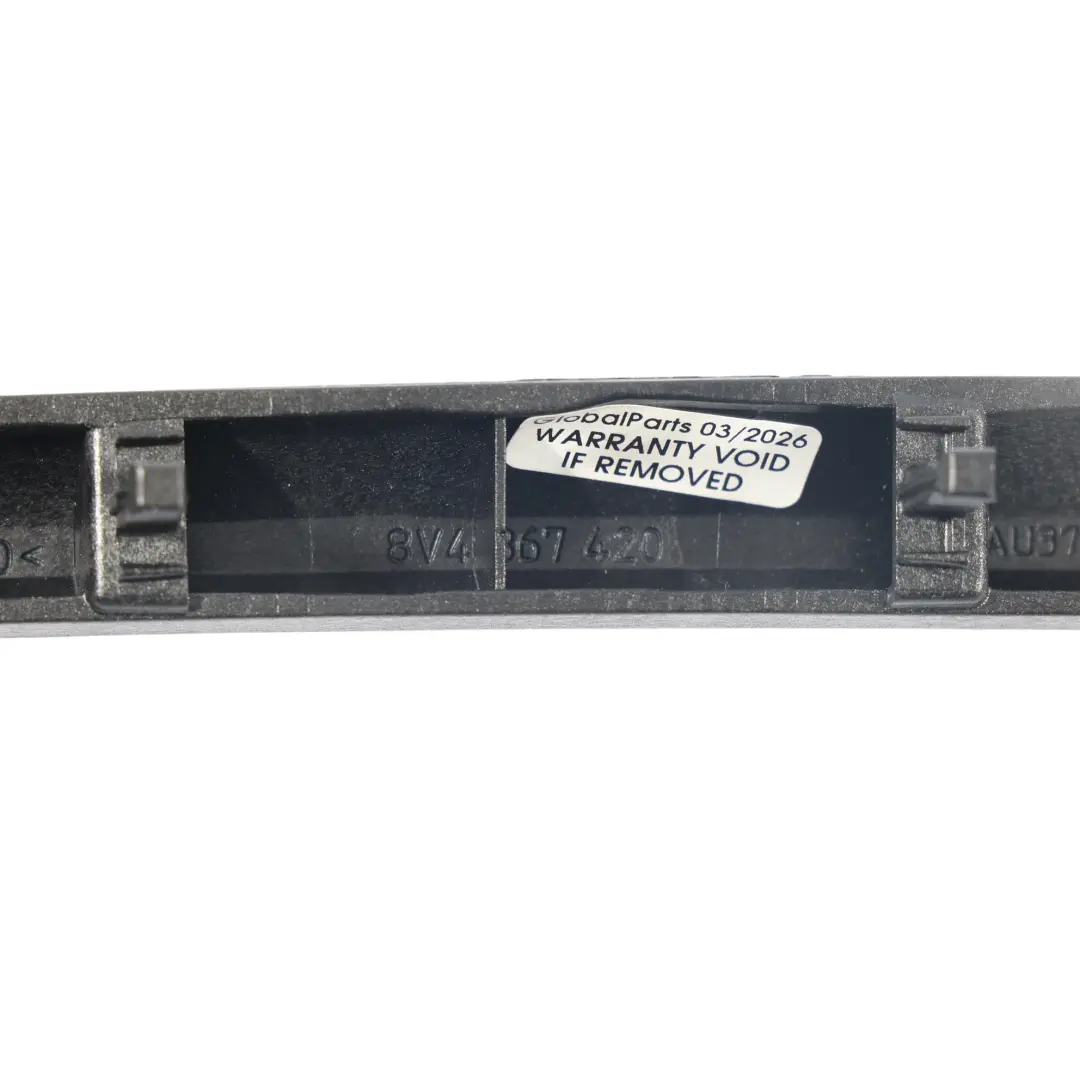 Türgriff Abdeckung Verkleidung Hinten Rechts Aluminium für Audi A3 8V mit Teilenummer 8V4867420 Audi A3 8V Türgriff Abdeckung Verkleidung Hinten Rechts Aluminium - SKU 8V4867420 - Teilenummer 8V4867420