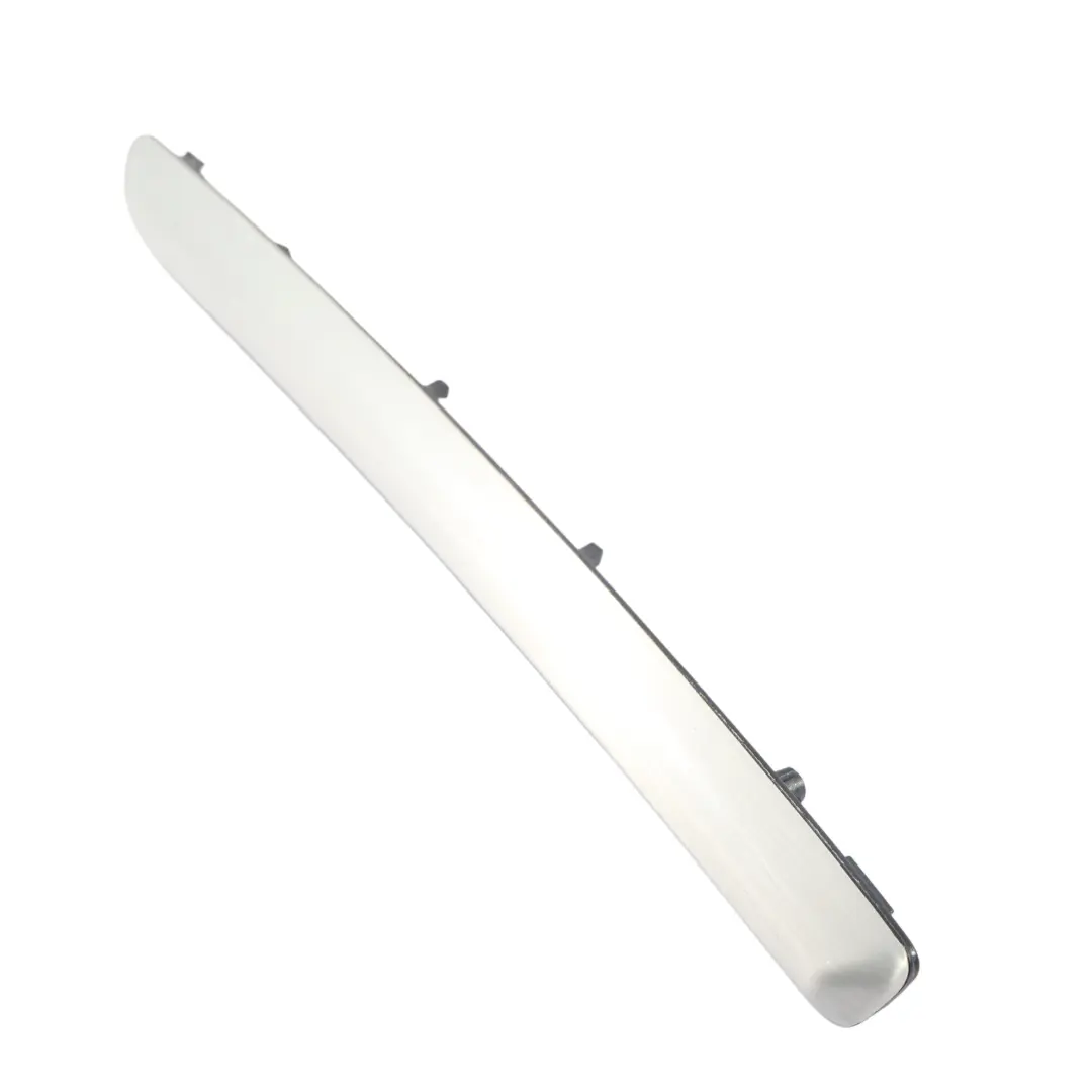 Türgriff Abdeckung Verkleidung Hinten Rechts Aluminium für Audi A3 8V mit Teilenummer 8V4867420 Audi A3 8V Türgriff Abdeckung Verkleidung Hinten Rechts Aluminium - SKU 8V4867420 - Teilenummer 8V4867420