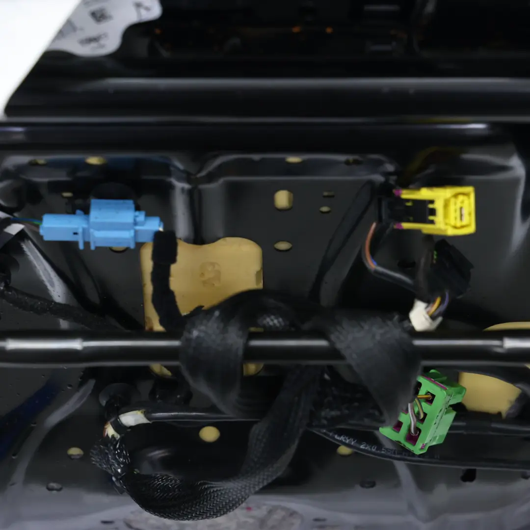 Sedile Anteriore Sport Riscaldato Pelle Nero Sinistro per Audi S3 8V con numero di parte 8V4881805M Audi S3 8V Sedile Anteriore Sport Riscaldato Pelle Nero Sinistro - SKU 8V4881805M-1 - Numero di parte 8V4881805M