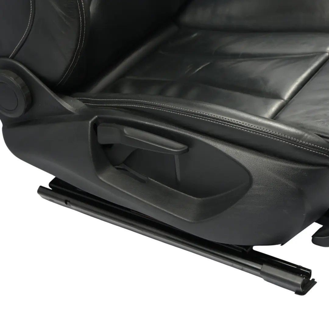 Asiento Delantero Deportivo Cuero Negro Derecho para Audi S3 8V con número de pieza 8V4881806M Audi S3 8V Asiento Delantero Deportivo Cuero Negro Derecho - SKU 8V4881806M-1 - Número de pieza 8V4881806M
