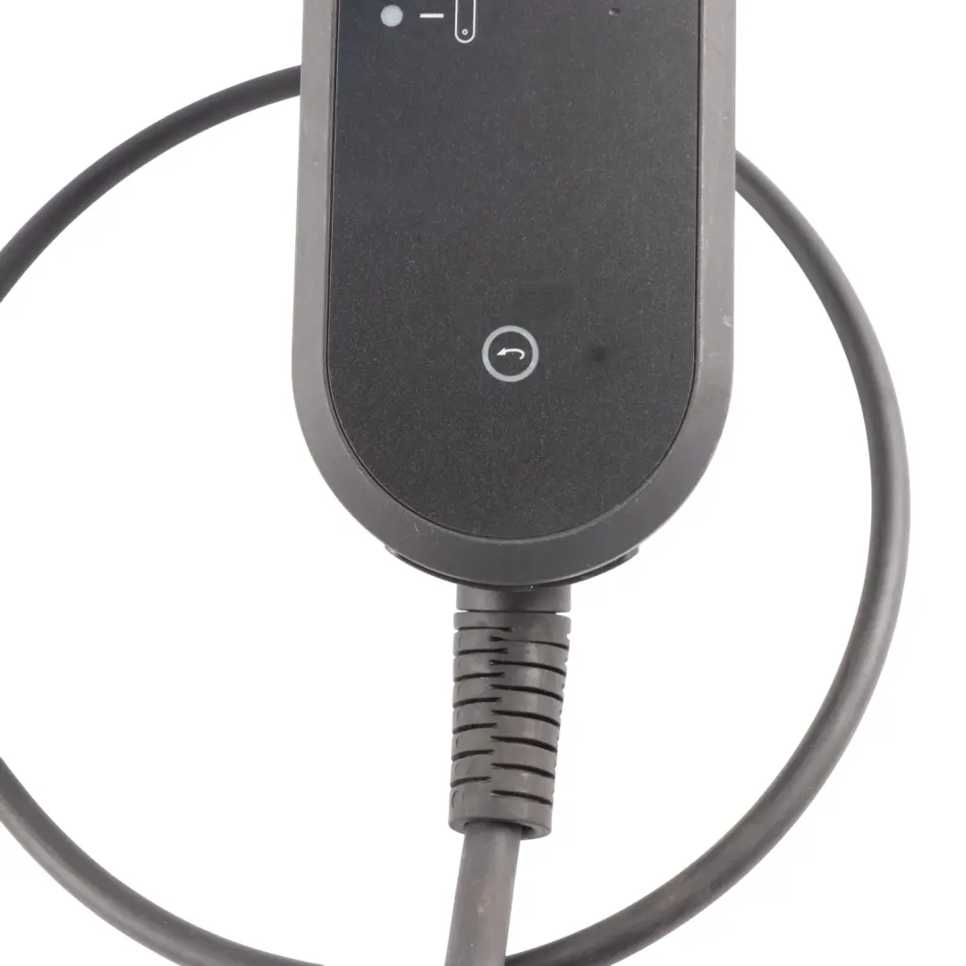 Charging Wiring Cable 32A to Audi Charger with Part number 8V4971675AN Audi Charger Charging Wiring Cable 32A - SKU 8V4971675AN - Part number 8V4971675AN