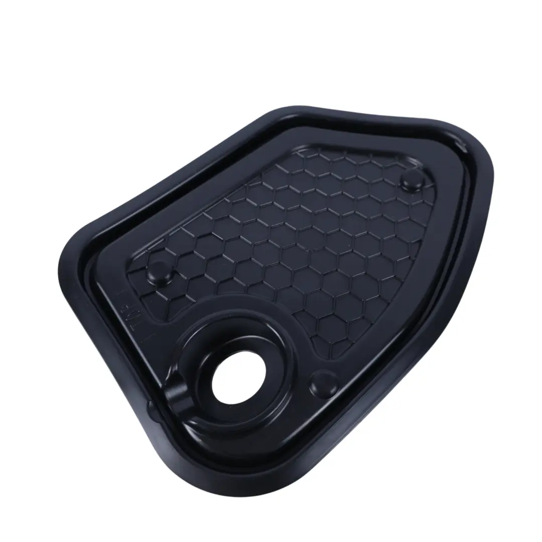 Audi Q3 F3 Montaje Cubierta Panel Puerta Delantera Trasera Izquierda - SKU 8V5837915A - Número de pieza 8V5837915A