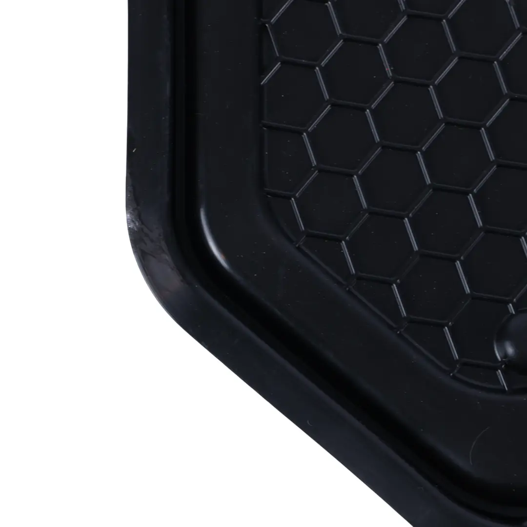 Support Panneau Intérieur Porte Arrière Avant Droite pour Audi Q3 F3 à propos du numéro de pièce 8V5837916A Audi Q3 F3 Support Panneau Intérieur Porte Arrière Avant Droite - SKU 8V5837916A - Numéro de pièce 8V5837916A