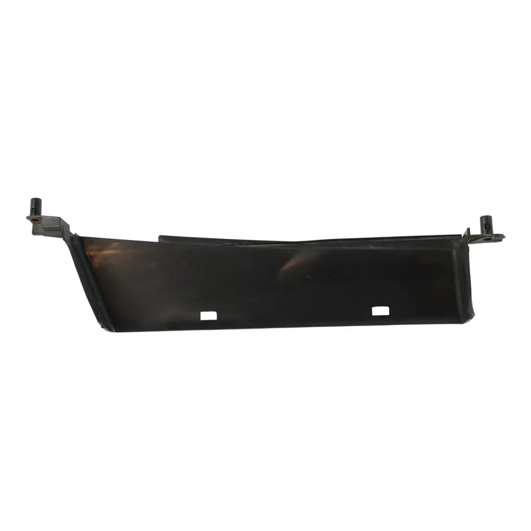 Wlot Dolot Kierownica Powietrza Prawa do Audi A4 B9 A5 F5 o numerze 8W0129617A Audi A4 B9 A5 F5 Wlot Dolot Kierownica Powietrza Prawa - SKU 8W0129617A - Numer Części 8W0129617A