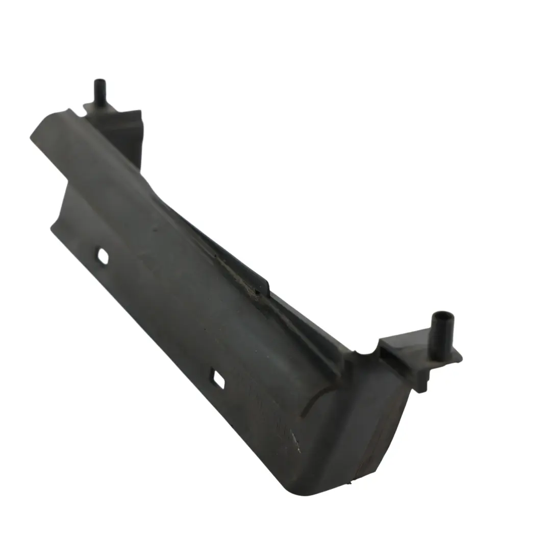 Guía Panel Conducto Aire Admisión Derecho para Audi A4 B9 A5 F5 con número de pieza 8W0129617A Audi A4 B9 A5 F5 Guía Panel Conducto Aire Admisión Derecho - SKU 8W0129617A - Número de pieza 8W0129617A