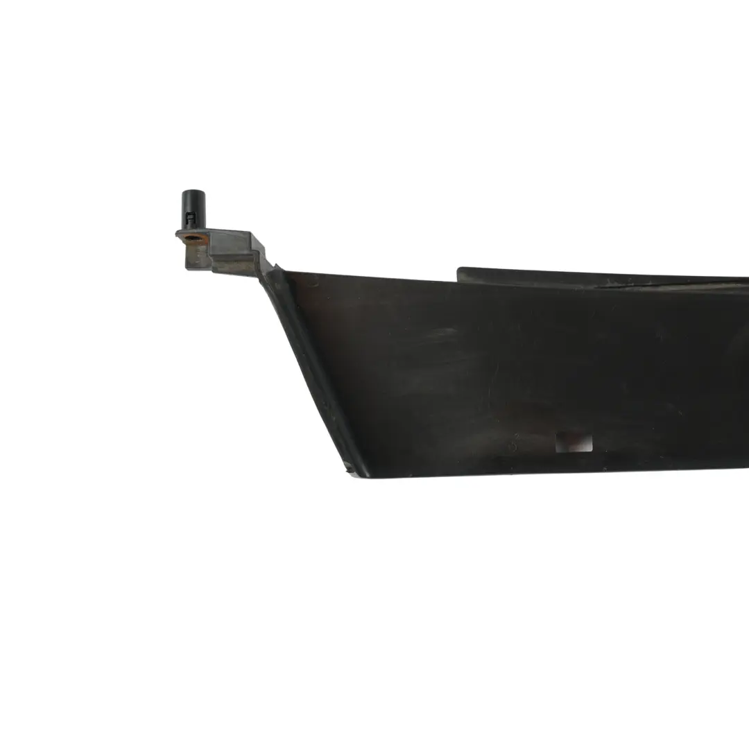 Audi A4 B9 A5 F5 Guide Panneau Conduit D'Admission D'Air Droit - SKU 8W0129617A - Numéro de pièce 8W0129617A