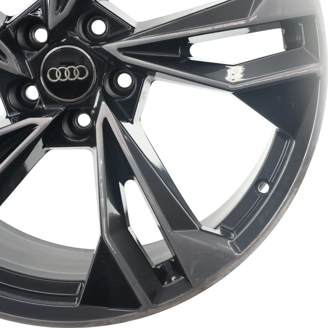 Jante Alliage Polygone 20" 9J ET:34 pour Audi A5 F5 à propos du numéro de pièce 8W0601025EQ Audi A5 F5 Jante Alliage Polygone 20" 9J ET:34 - SKU 8W0601025EQ-2 - Numéro de pièce 8W0601025EQ