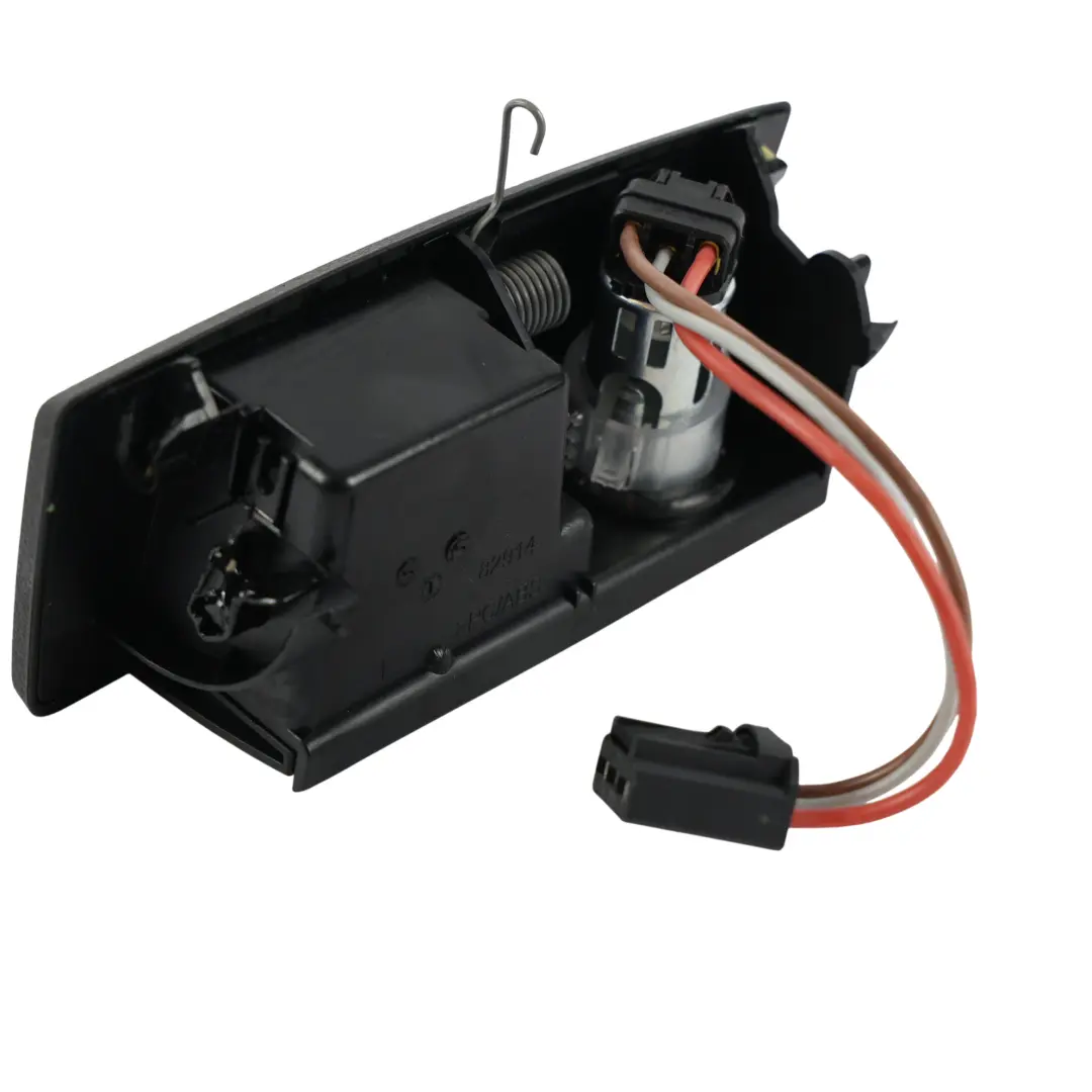 Audi S5 F5 Aschenbecher Verkleidung Abdeckung Gehäuse Hinten - SKU 8W0857952 - Teilenummer 8W0857952