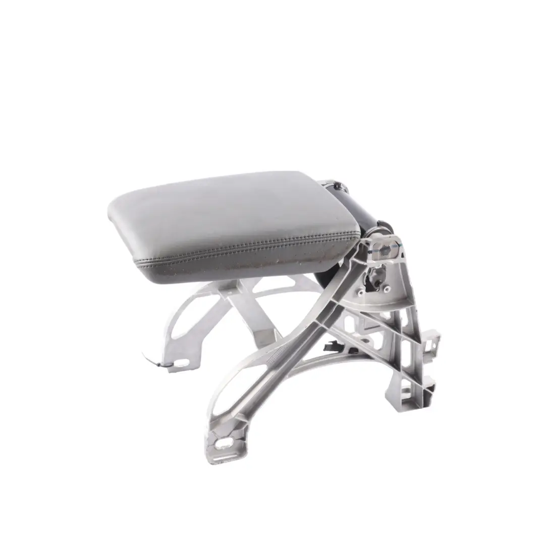 Armlehne Armauflage Mittelkonsole Leder Cliff Grau für Audi A4 B9 A5 F5 mit Teilenummer 8W0864207A Audi A4 B9 A5 F5 Armlehne Armauflage Mittelkonsole Leder Cliff Grau - SKU 8W0864207J-1 - Teilenummer 8W0864207A