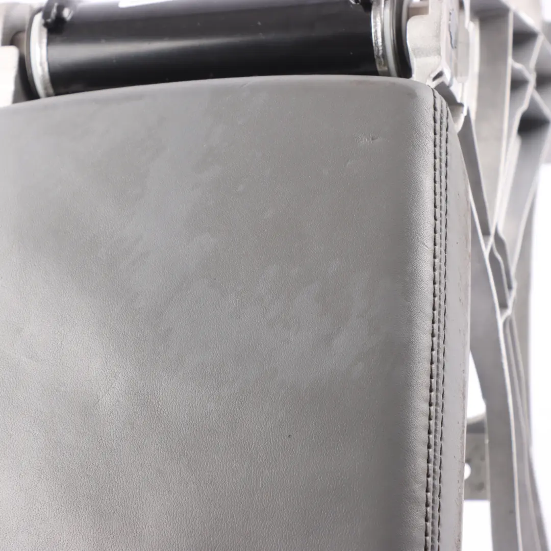 Armlehne Armauflage Mittelkonsole Leder Cliff Grau für Audi A4 B9 A5 F5 mit Teilenummer 8W0864207A Audi A4 B9 A5 F5 Armlehne Armauflage Mittelkonsole Leder Cliff Grau - SKU 8W0864207J-1 - Teilenummer 8W0864207A