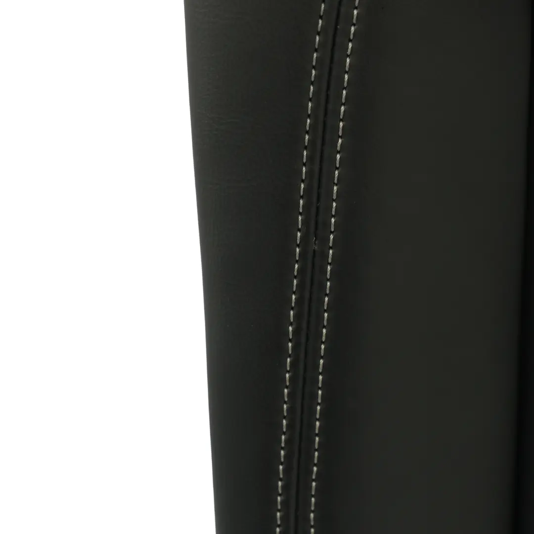 Housse Dossier Siège Gauche Cuir Soul Noir Cliff Gris pour Audi A4 F5 à propos du numéro de pièce 8W0885805F Audi A4 F5 Housse Dossier Siège Gauche Cuir Soul Noir Cliff Gris - SKU 8W0885805F - Numéro de pièce 8W0885805F