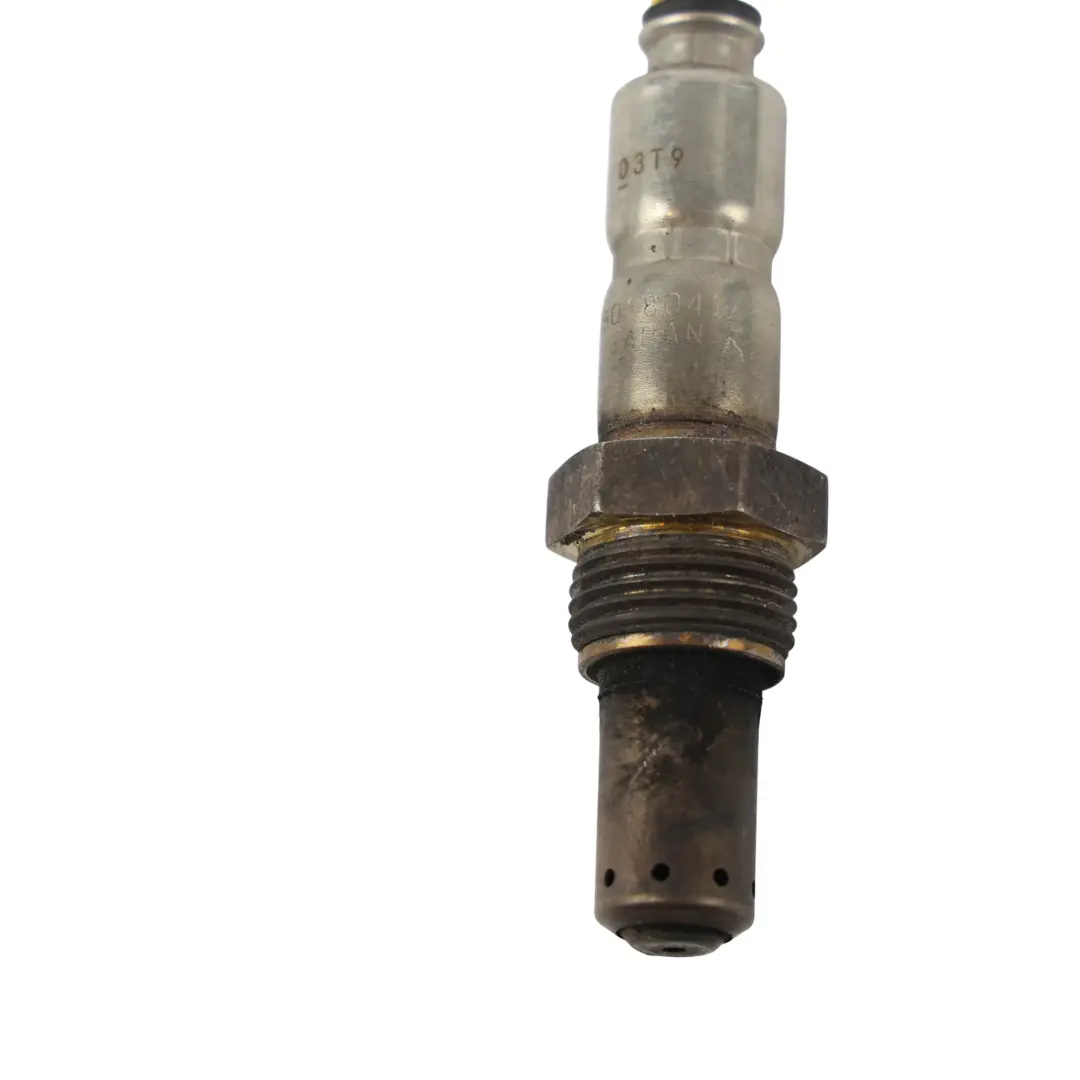 Czujnik NOX Temperatury Spalin 2.0 TDI Diesel do Audi A4 B9 A5 F5 o numerze 8W0907807T Audi A4 B9 A5 F5 Czujnik NOX Temperatury Spalin 2.0 TDI Diesel - SKU 8W0907807T - Numer Części 8W0907807T