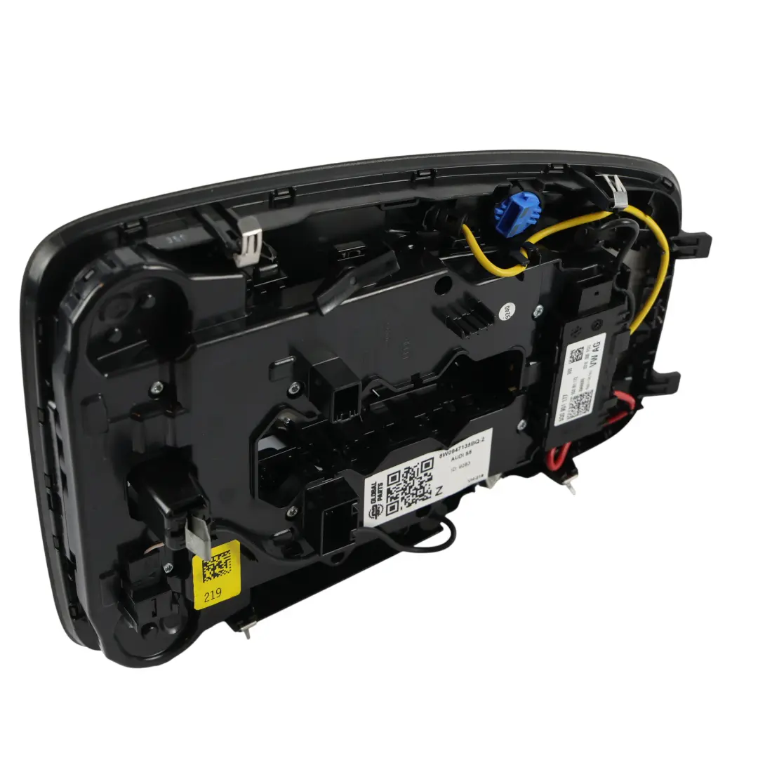 Audi A5 F5 S5 F5 Panel Dachowy Lampka Czytania Światło Kabiny - SKU 8W0947135BQ-2 - Numer Części 8W0947135BQ