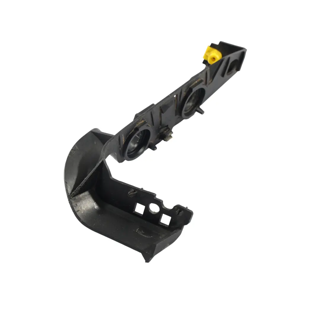 Prowadnica Wspornika Zderzaka Przedniego Prawa do Audi A5 S5 F5 o numerze 8W6807284 Audi A5 S5 F5 Prowadnica Wspornika Zderzaka Przedniego Prawa - SKU 8W6807284 - Numer Części 8W6807284