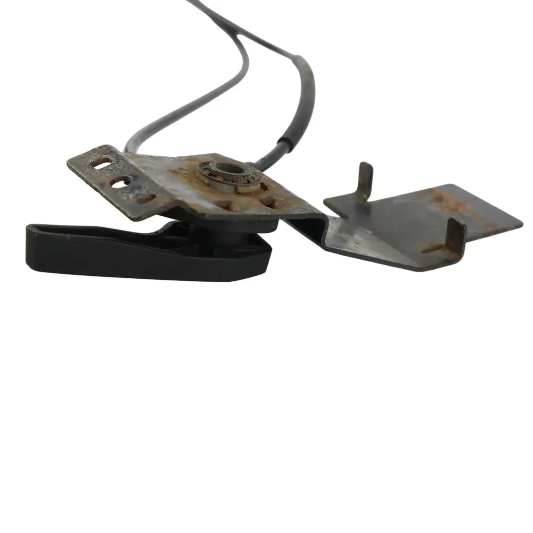 Centro Capó Capó Liberación Cable Bowden Manija para Audi A5 F5 B9 con número de pieza 8W6823529 Audi A5 F5 B9 Centro Capó Capó Liberación Cable Bowden Manija - SKU 8W6823529 - Número de pieza 8W6823529