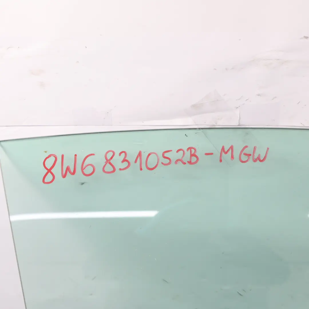 Coupé Puerta Delantera Derecha Glacier White Pearl Blanco - S9R para Audi A5 S5 F5 con número de pieza 8W6831052B Audi A5 S5 F5 Coupé Puerta Delantera Derecha Glacier White Pearl Blanco - S9R - SKU 8W6831052B-MGW - Número de pieza 8W6831052B