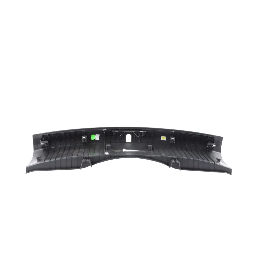 Protector Borde Maletero Panel Moldura para Audi A5 F5 Coupe con número de pieza 8W6863471 Audi A5 F5 Coupe Protector Borde Maletero Panel Moldura - SKU 8W6863471 - Número de pieza 8W6863471