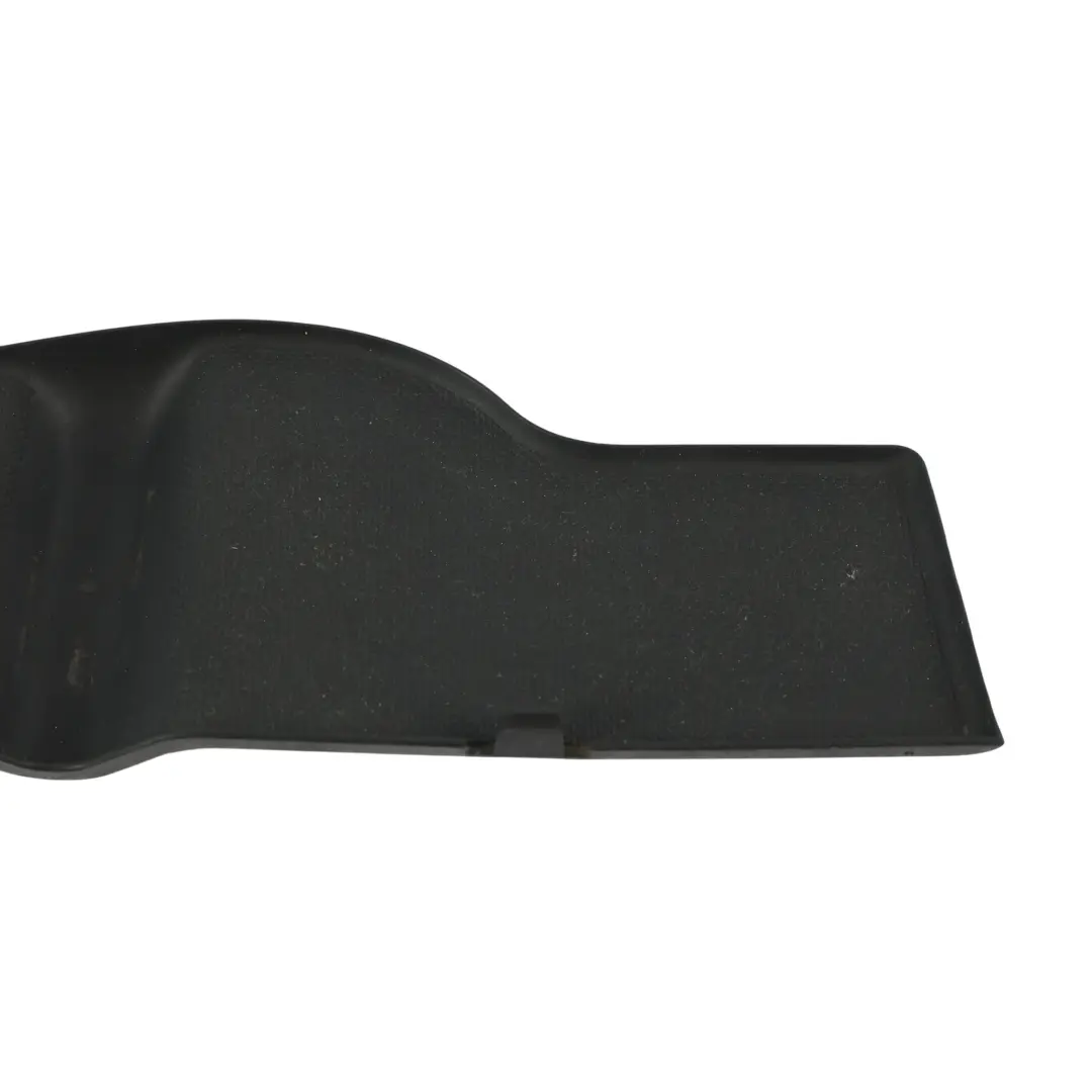 Pannello Rivestimento Sottoporta Anteriore Destro per Audi S5 F5 RS5 F5 con numero di parte 8W6868134 Audi S5 F5 RS5 F5 Pannello Rivestimento Sottoporta Anteriore Destro - SKU 8W6868134 - Numero di parte 8W6868134