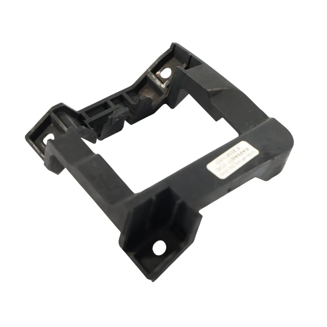 Support De Module De Capteur D'Angle Mort Arrière pour Audi S5 F5 à propos du numéro de pièce 8W6907176 Audi S5 F5 Support De Module De Capteur D'Angle Mort Arrière - SKU 8W6907176 - Numéro de pièce 8W6907176