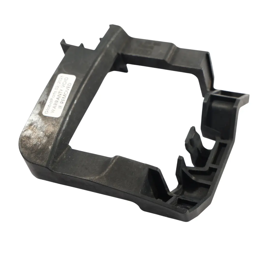 Sensor De Ángulo Muerto Trasero Módulo De Soporte para Audi S5 F5 con número de pieza 8W6907176 Audi S5 F5 Sensor De Ángulo Muerto Trasero Módulo De Soporte - SKU 8W6907176 - Número de pieza 8W6907176